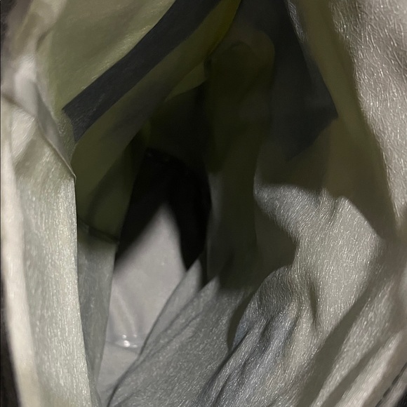 Mint Backpack - Picture 3 of 5